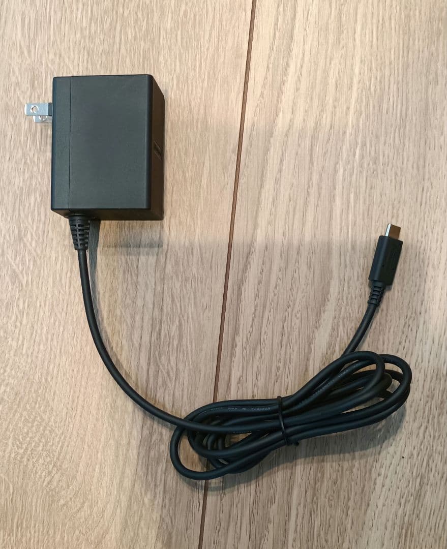 Nintendo Switch本体（128GBのmicroSD付き）