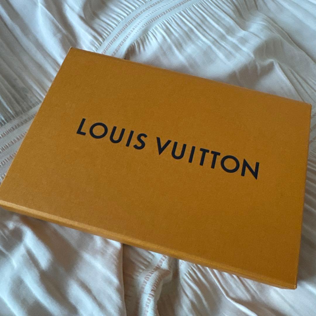 ルイヴィトン マフラー エシャルプ モノグラム グラディエント ノワールブラック