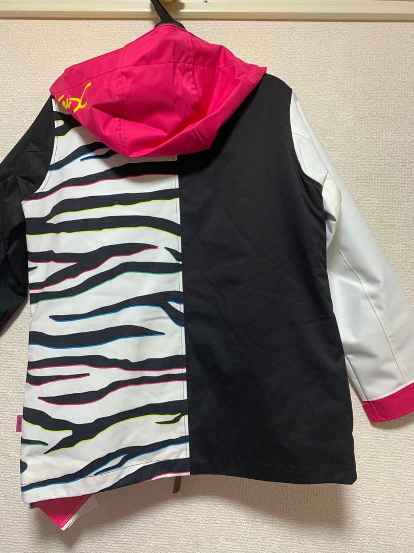 新品 上下セット フェニックスX-NIX スキーウェア スノボウェア サイズ