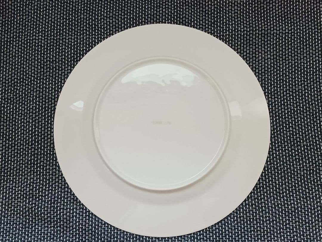 未使用・箱なし✨TIFFANY ティファニー ダンシングT 食器セット - メルカリ