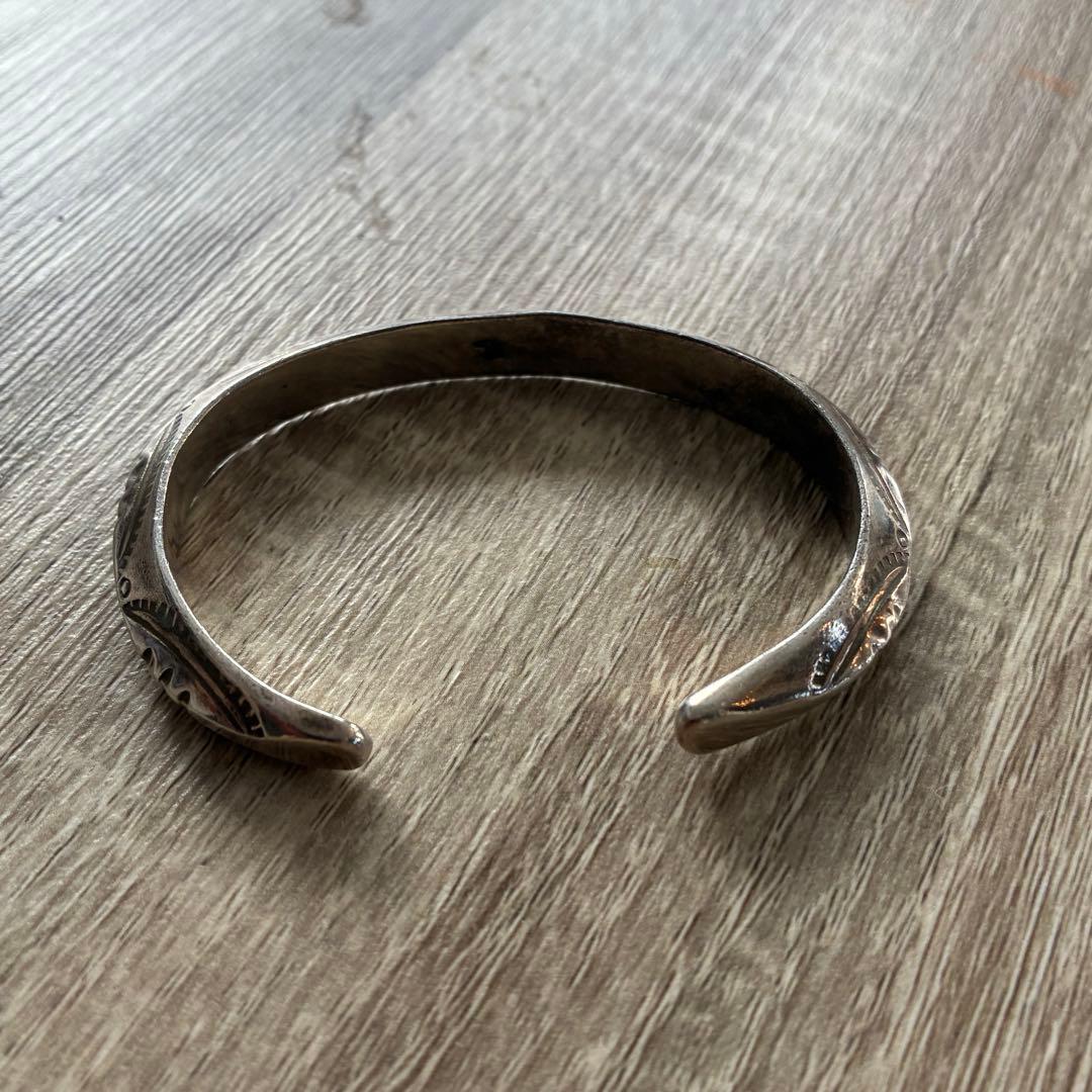 ラリースミス　バングル