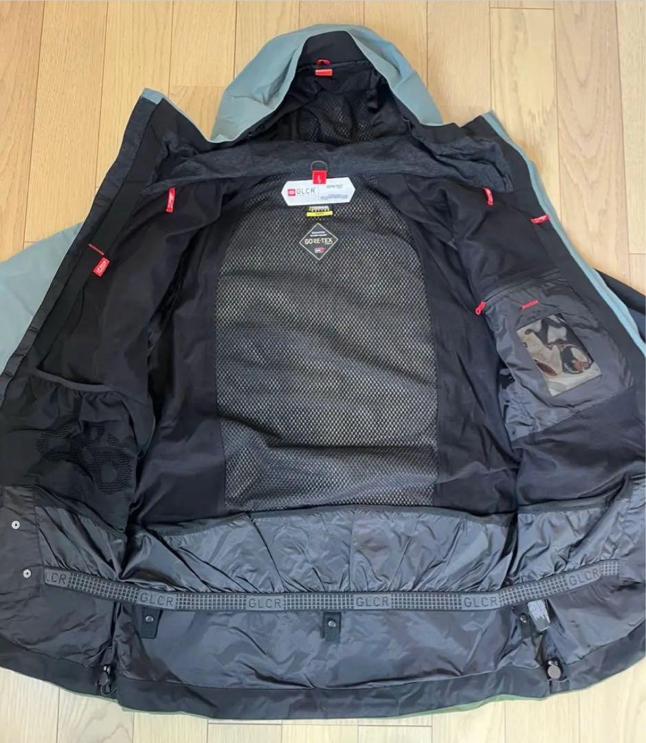 686 GORE-TEX ジャケット　Lサイズ　美品！