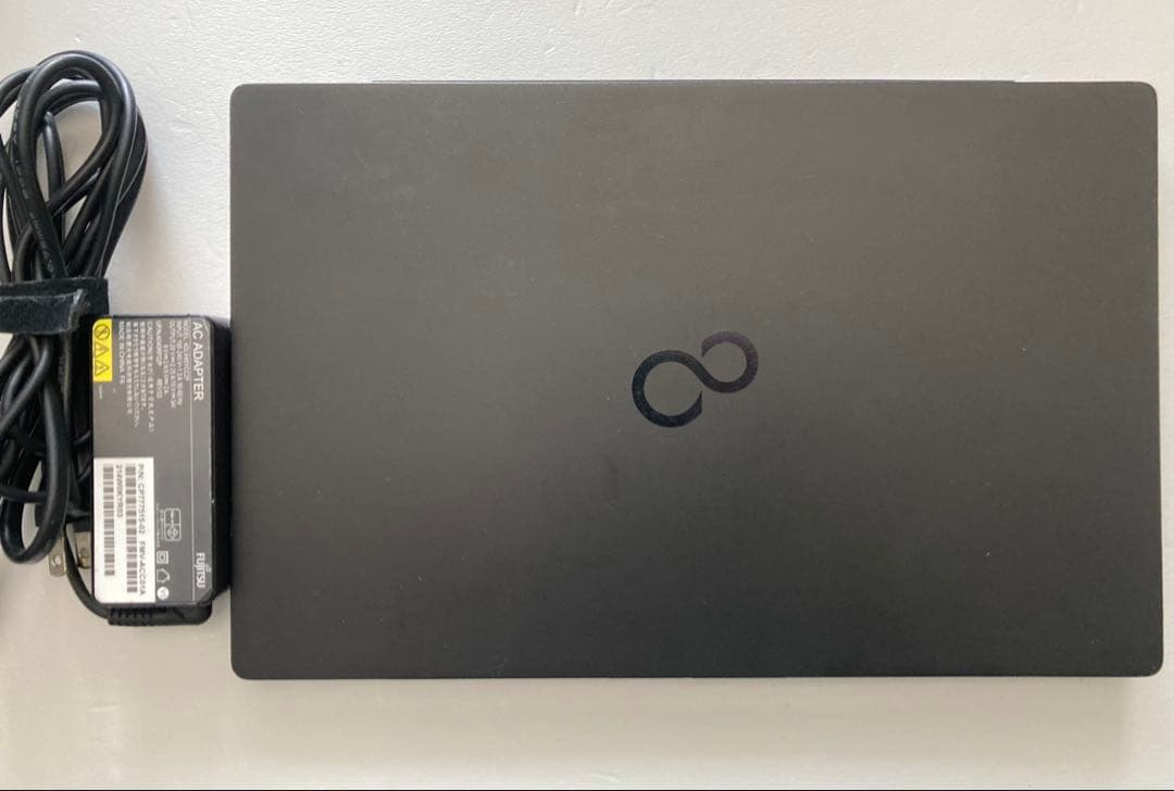 富士通LIFEBOOK U9311 i5-1135G7 8G 256GB