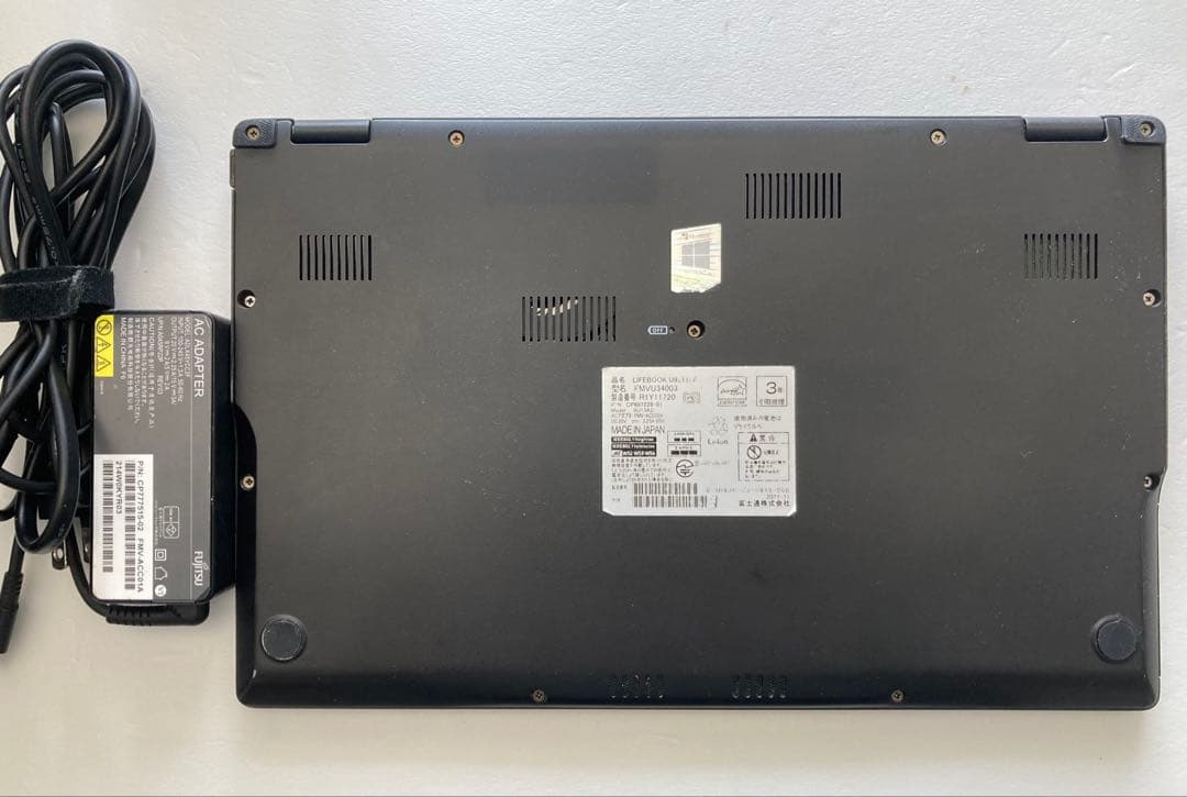 富士通LIFEBOOK U9311 i5-1135G7 8G 256GB