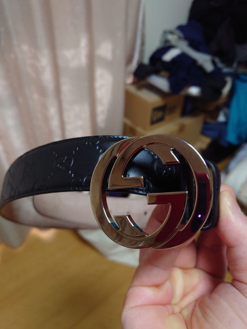 GUCCI ブラックレザーベルト 100/40