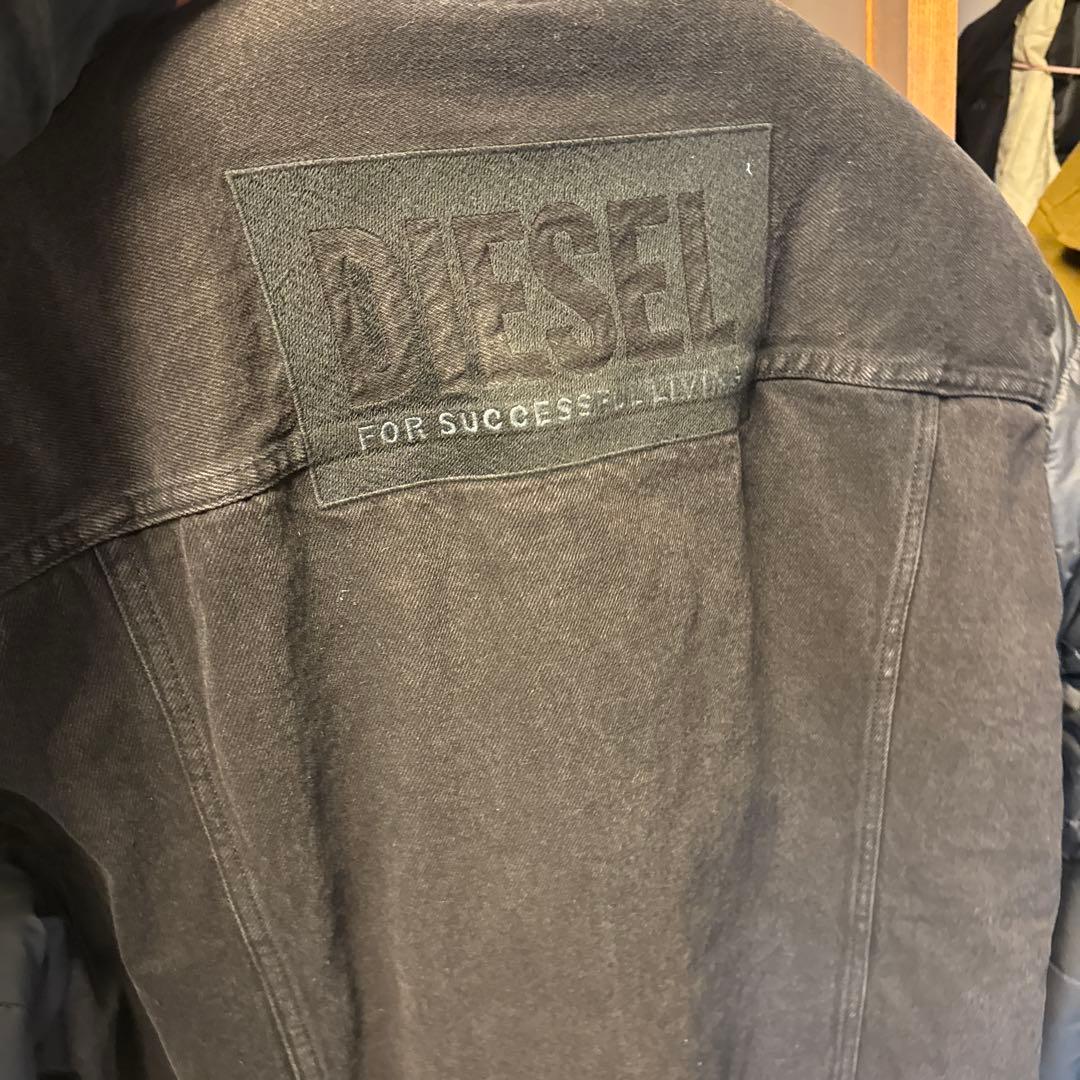 DIESEL グレー ダウンジャケット