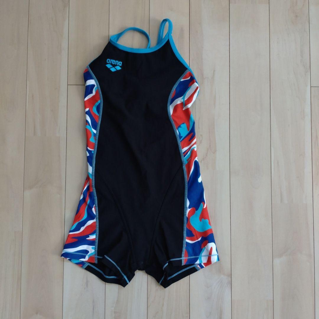 専用　美品　アリーナ競泳練習水着　４点