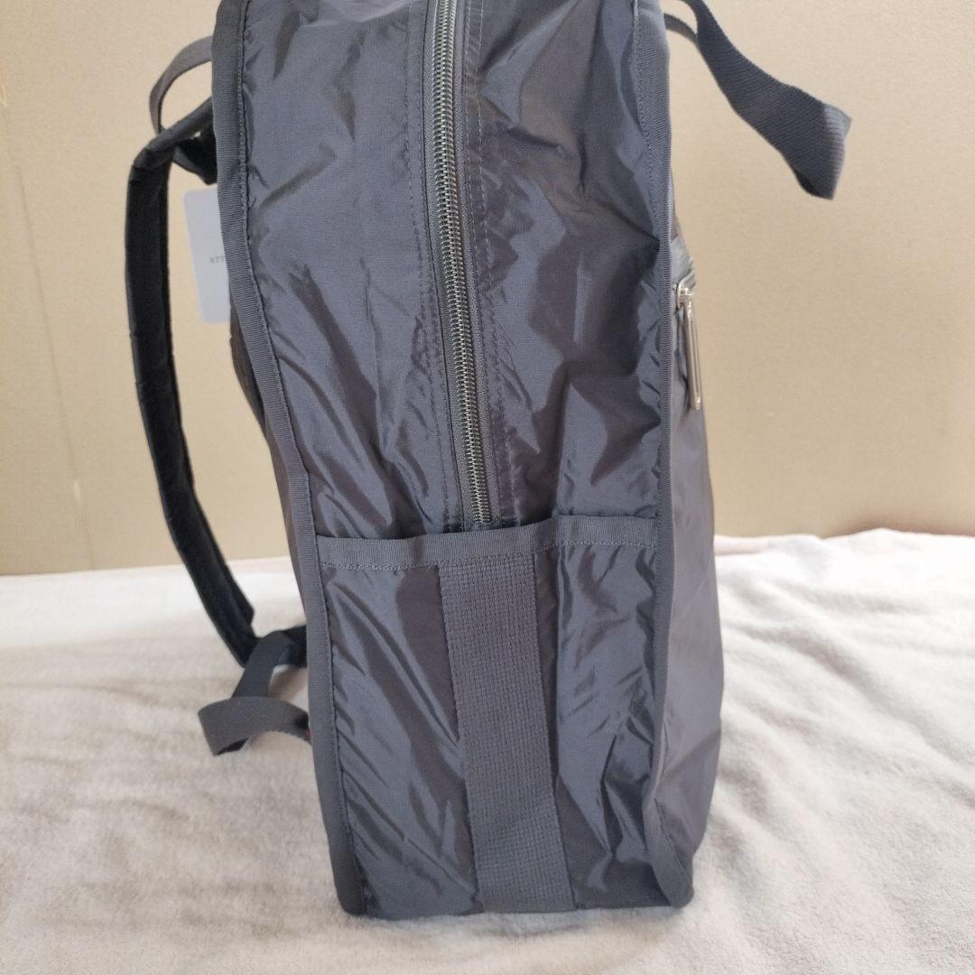 グレー 超軽量 レスポートサック　エッセンシャル　リュック 2WAY　男女兼用