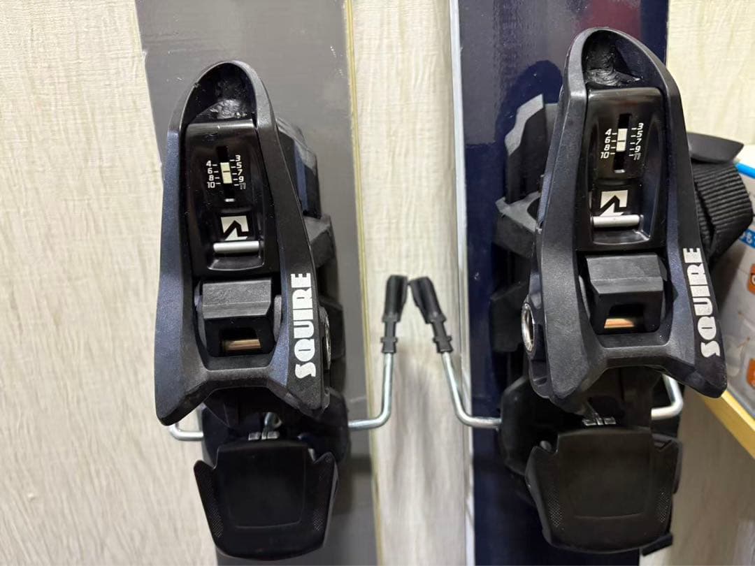 AUGMENTスキー板　ATOMICポール