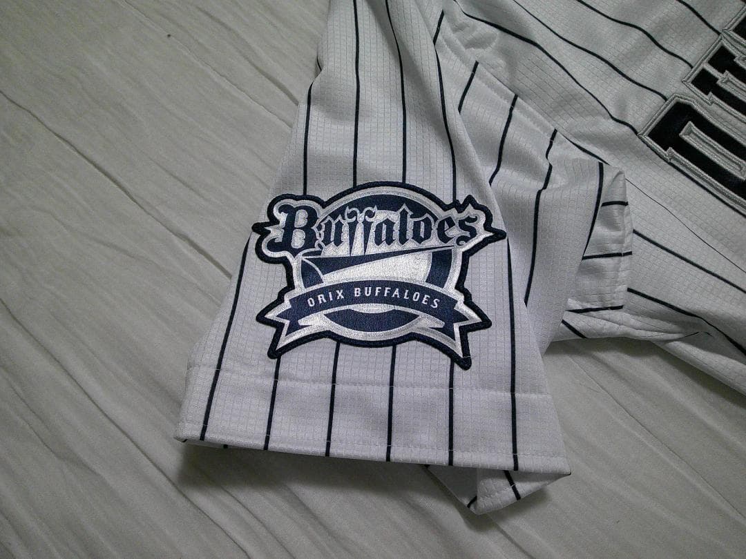 Buffaloesオーセンティック（サード：2022年）山本由伸 MVPの通販はau