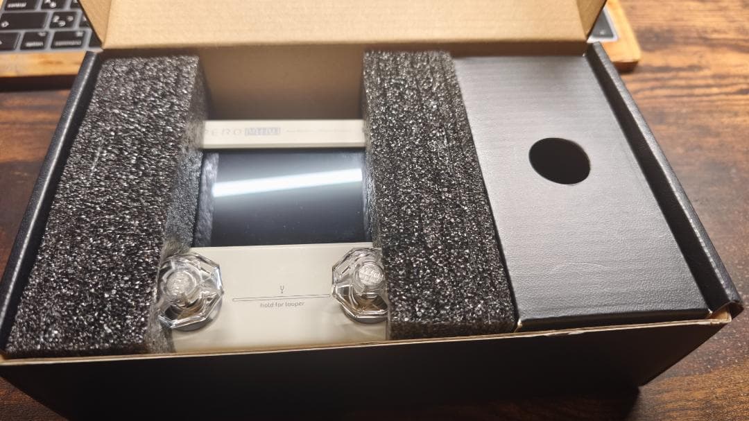 Hotone Ampero Mini（マルチエフェクター）