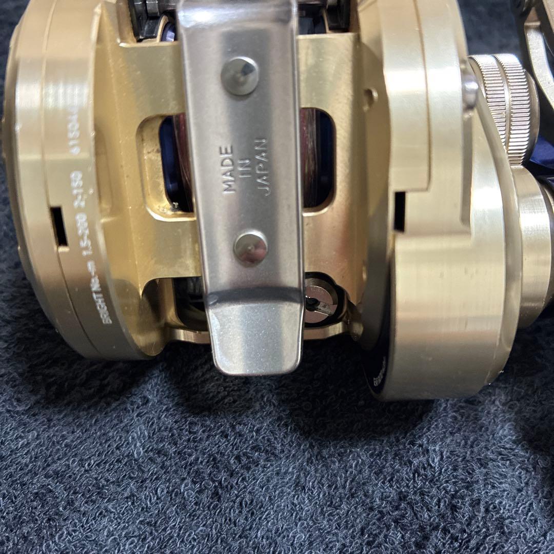 ミリオネアバサラ 100H 右ハンドル