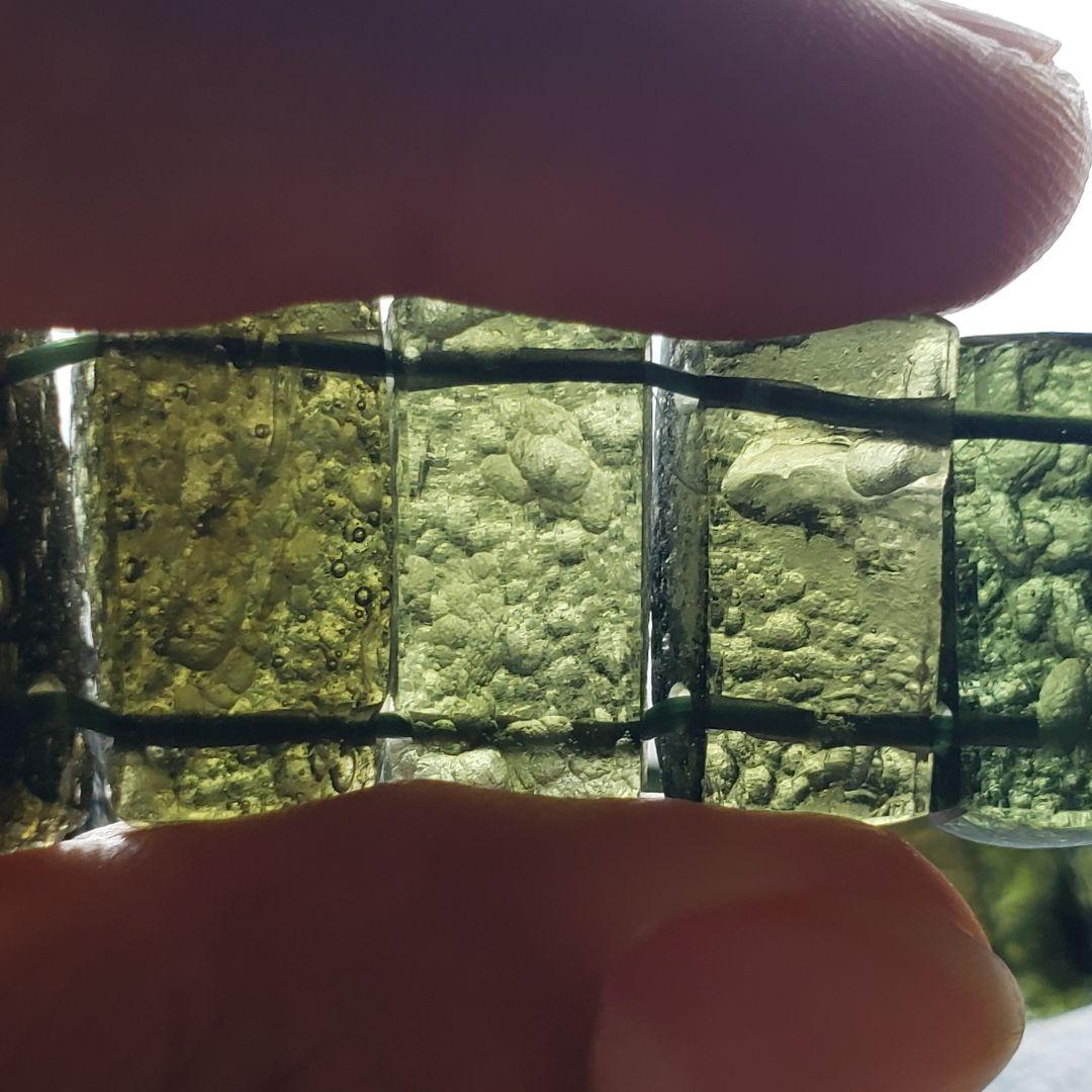 天然 モルダバイト 48.82g【鑑別書付き】 ブレスレット バングル