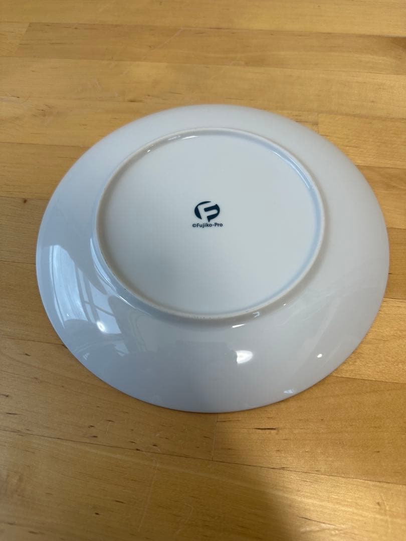 クリスマスデザイン皿 藤子・f・不二雄ミュージアム クリスマス限定