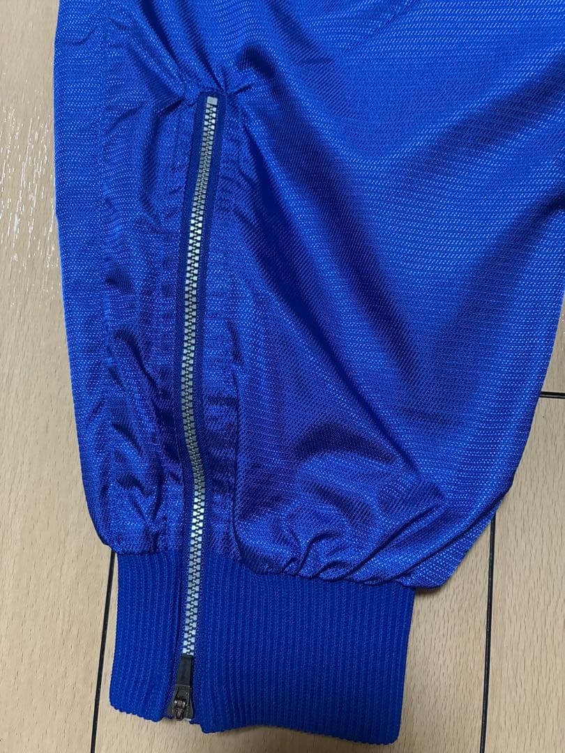 最終値下！美品【90sヴィンテージ】ジュビロ磐田ウィンドブレーカー