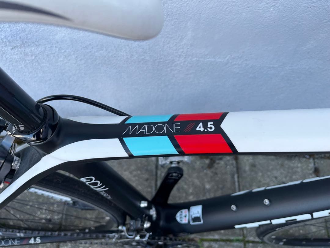 TREK Madone 4.5 トレック マドン　エミコ