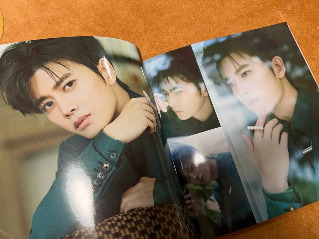 2023(二)アレン・レン（任嘉倫）個人写真集　正方形32p ALLEN写真集