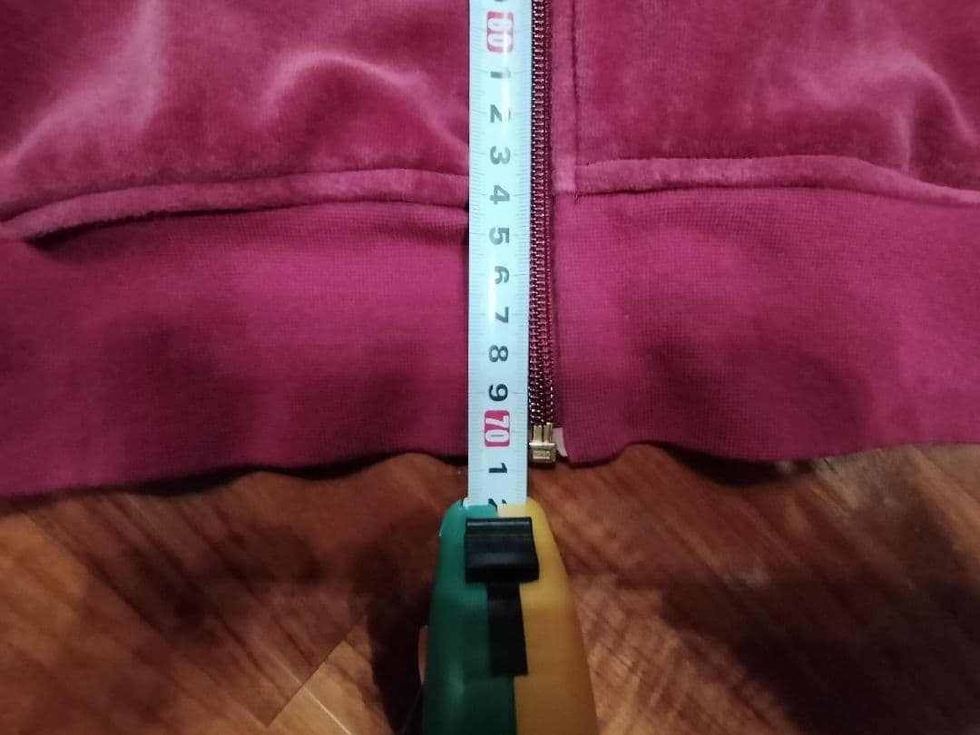 adidas ベルベット　ベロア　 赤 　ワインレッドジャージ