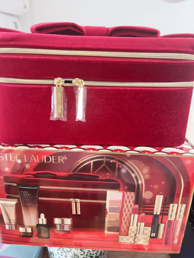 エスティローダー クリスマスコフレ 2024 セット 未使用