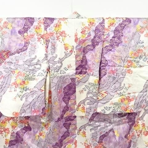 正絹綸子☆仕付け付未使用☆金彩と古典柄が上品な7歳七五三～十三参り向けお誂え祝着