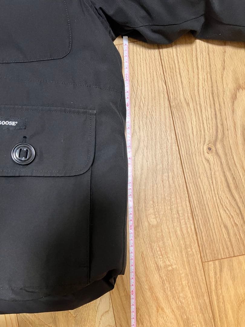   カナダグース　ラッセルパーカー　ブラック　Ｍ