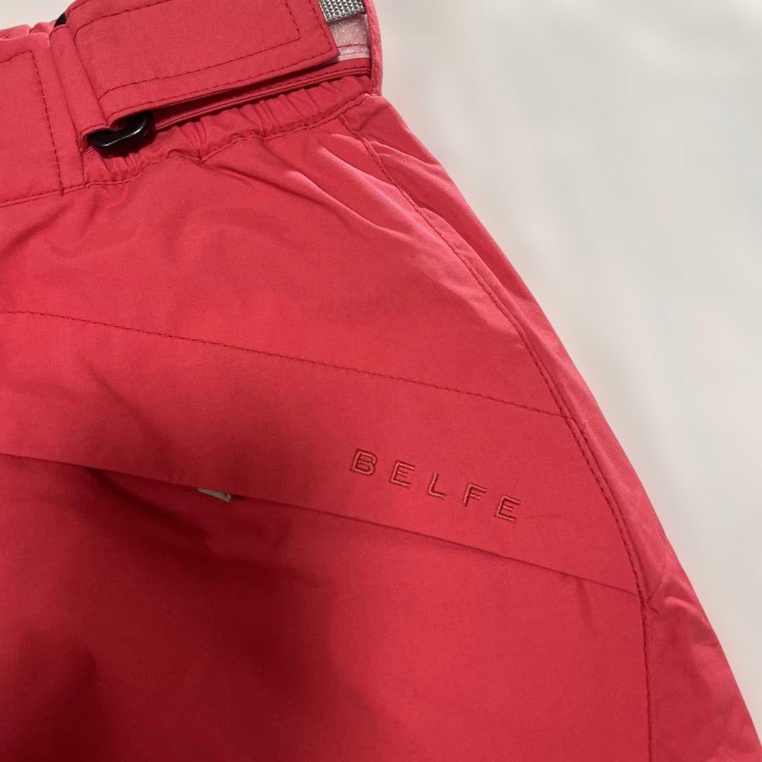 一回使用　デサント　スノーボードウェア（女性用）黒白ストライプ