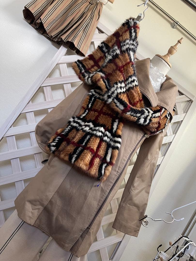 ⭐︎ ミンク　× チェック　新古　⭐︎ショール　　先端ラッフル系