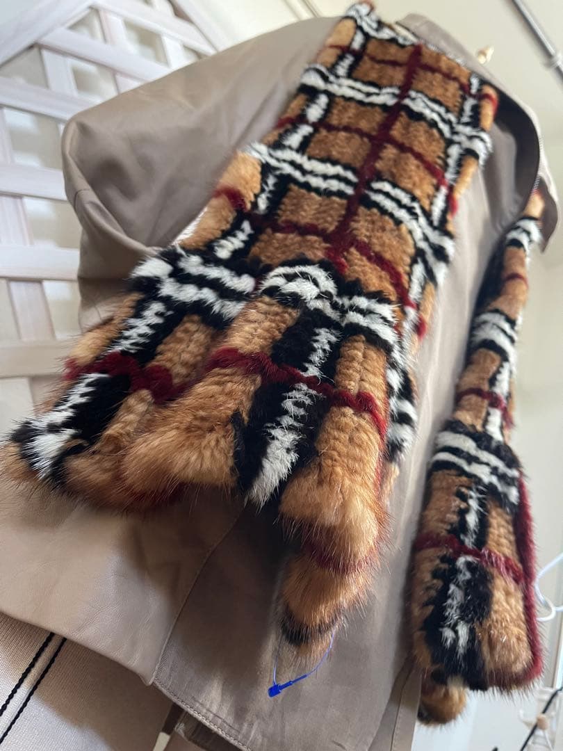 ⭐︎ ミンク　× チェック　新古　⭐︎ショール　　先端ラッフル系