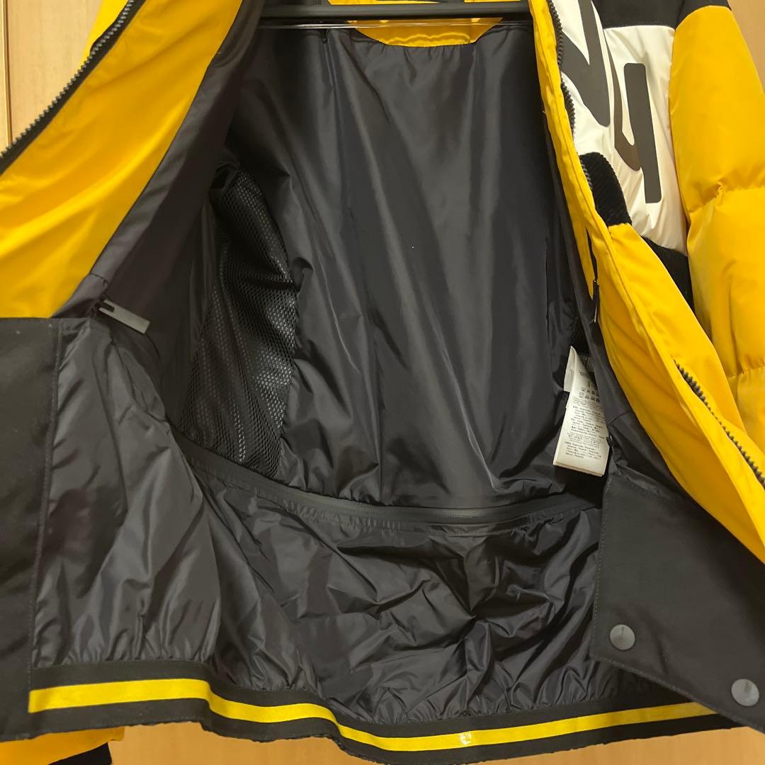 FENDI ダウンジャケット　イエロー　サイズ44