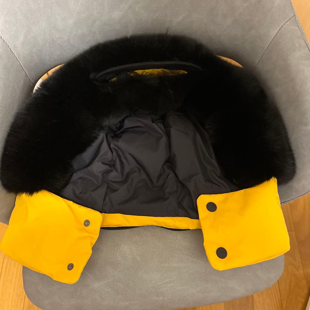 FENDI ダウンジャケット　イエロー　サイズ44
