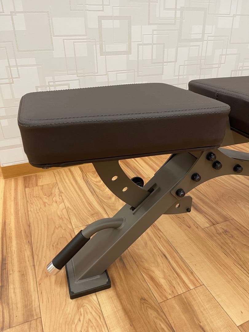 リーディングエッジ 新型アジャスタブルベンチ 大阪府南部引き取りのみ