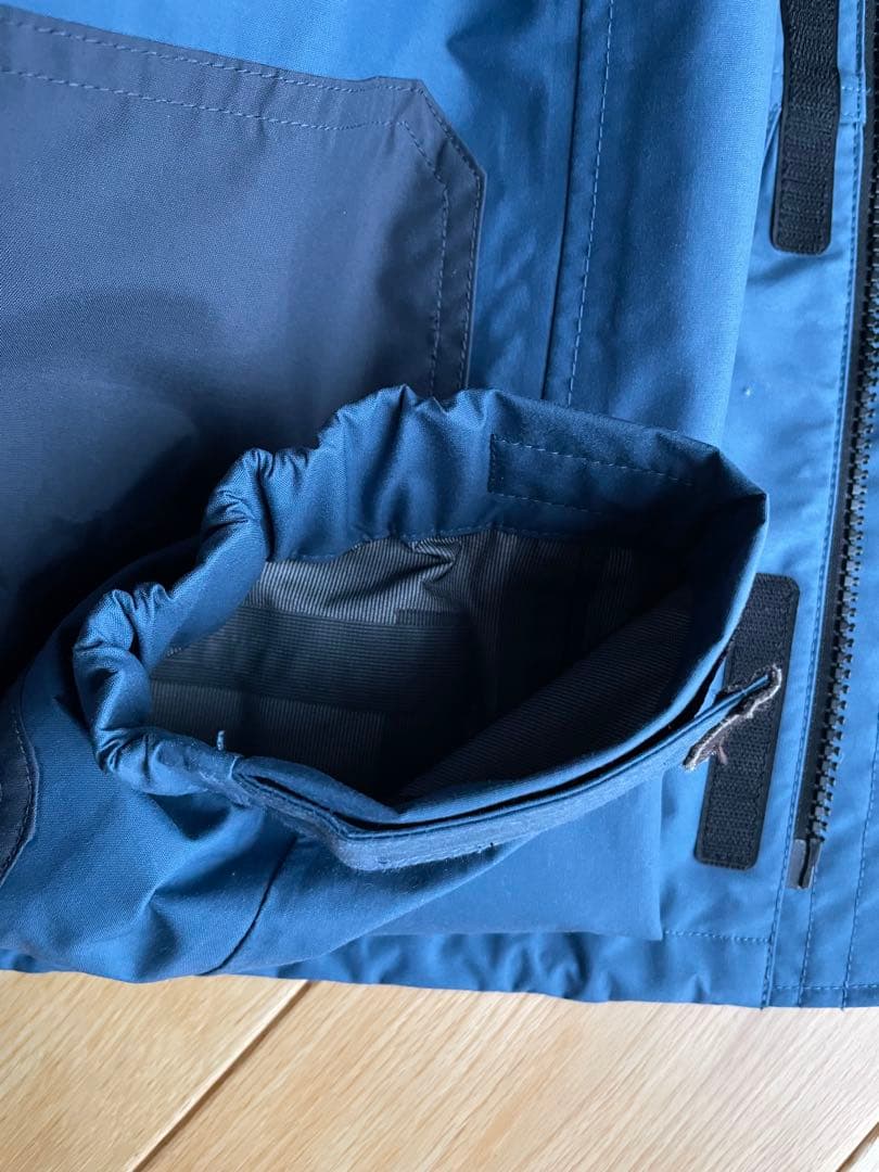 22/23 Green Clothing PEACE JACET Lサイズ　美品