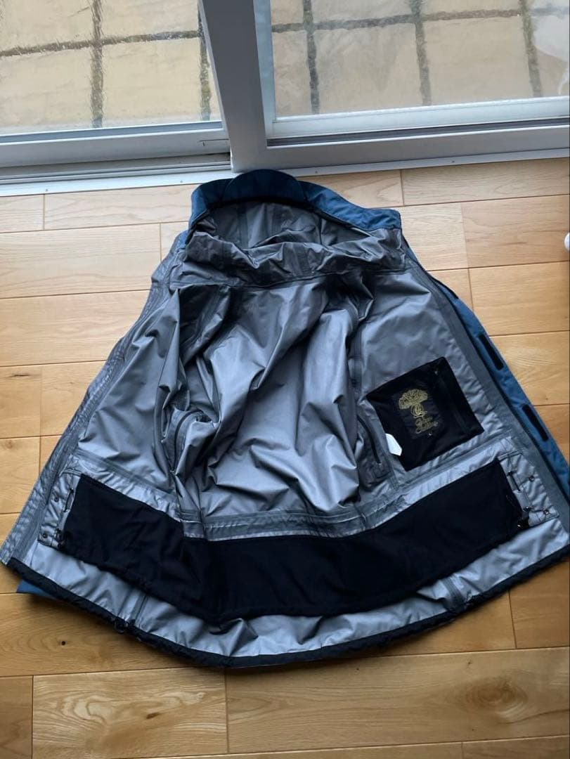 22/23 Green Clothing PEACE JACET Lサイズ　美品