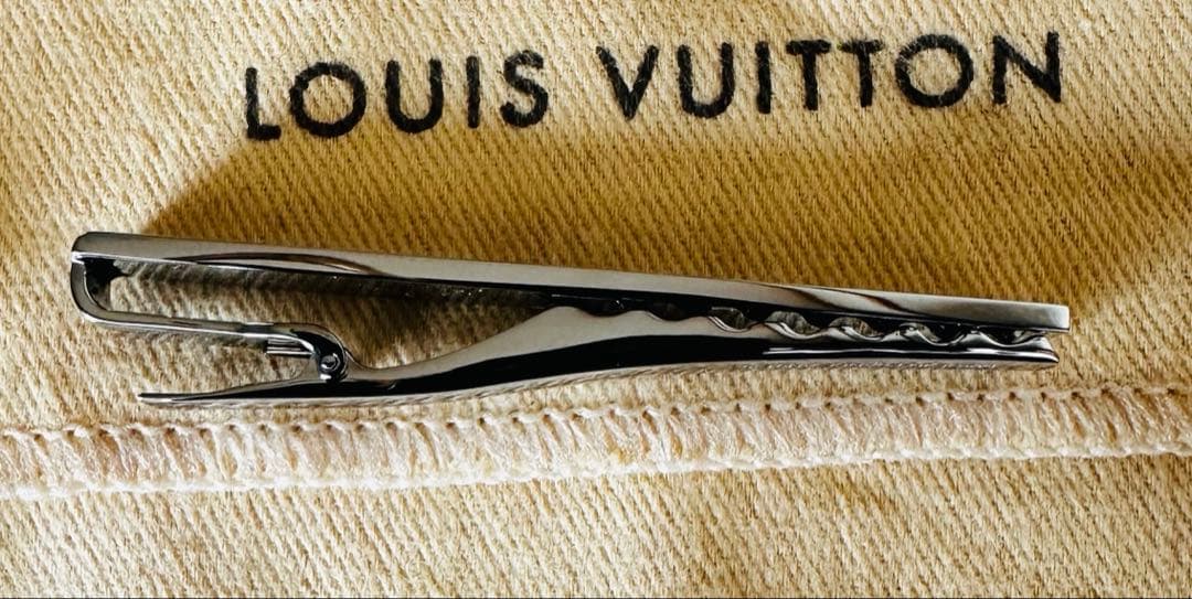 恵*寿様 LOUIS VUITTON ネクタイピン
