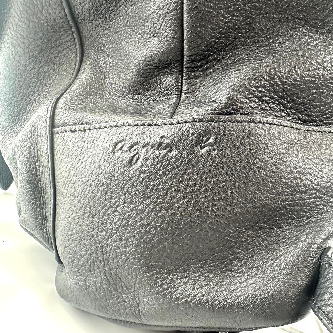 【専用】アニエスベー バッグ リュック バックパック レザー 黒 ロゴ型押し