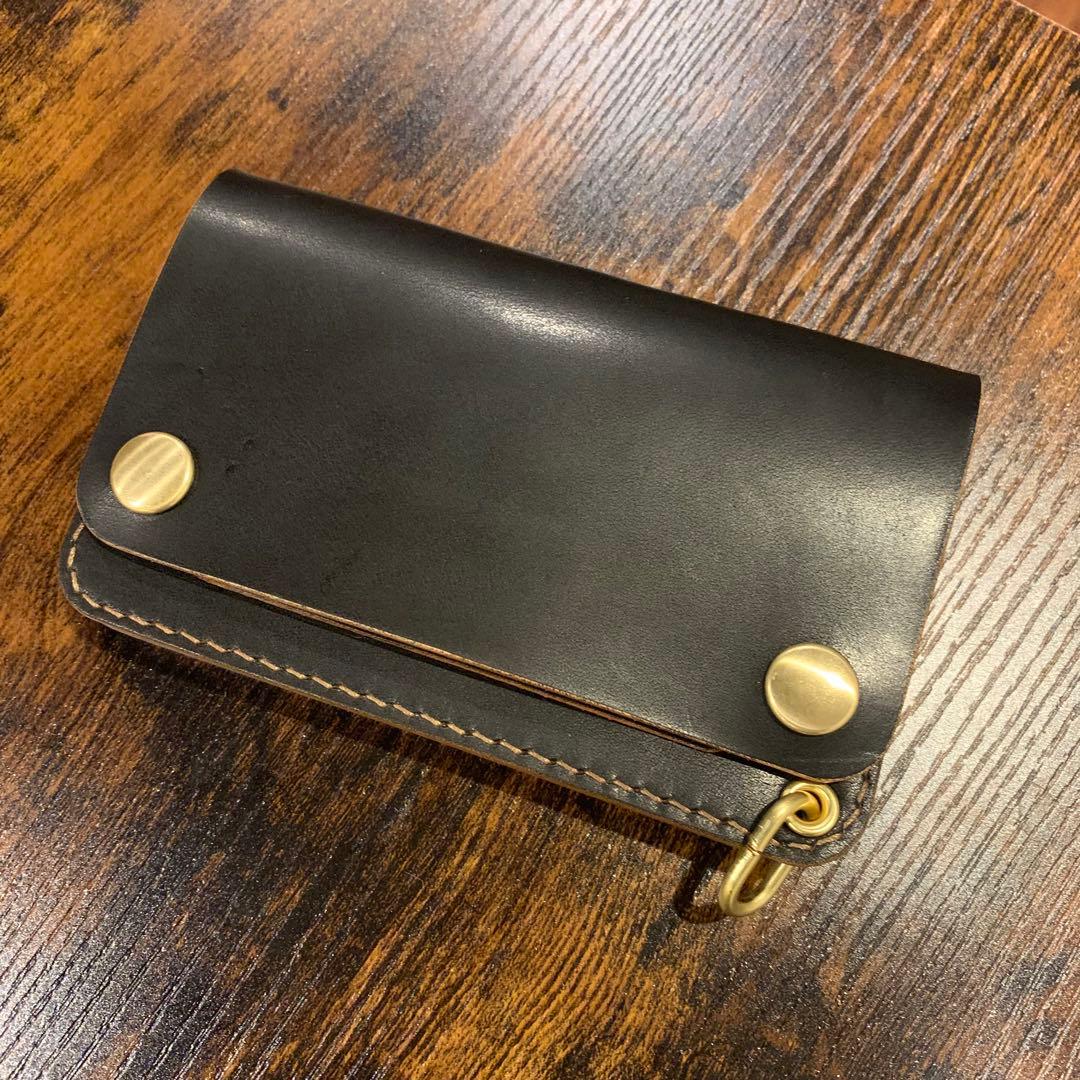 栃木レザー ミドル トラッカーウォレット 茶芯ブラック L108169345