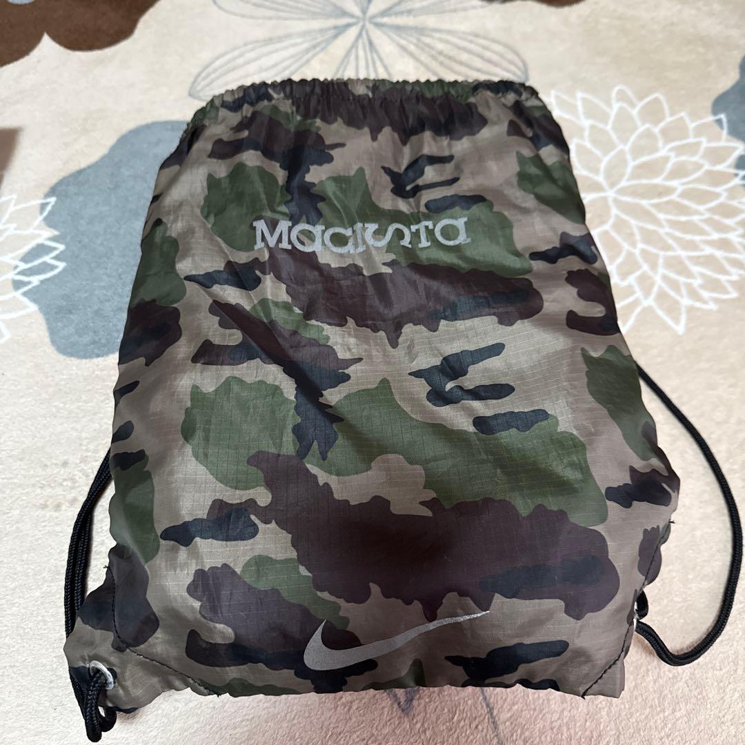 マジスタオブラ　fg 26.0cm