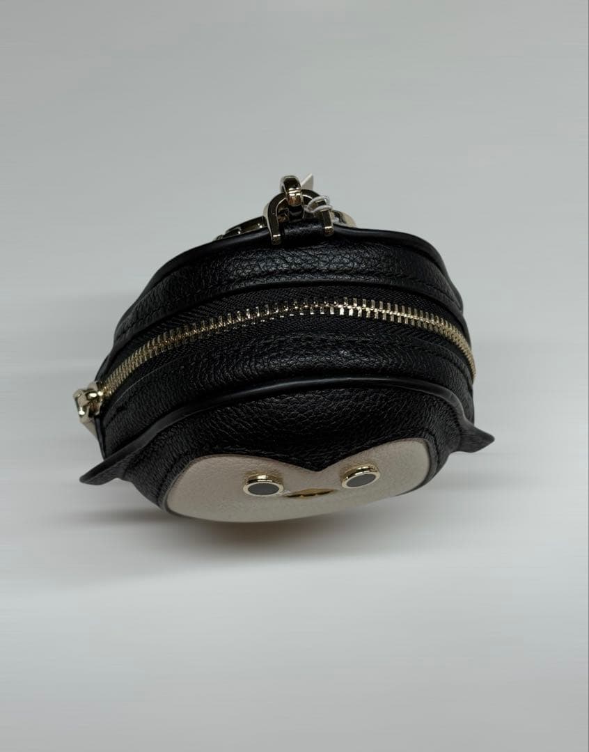 大人気！kate spade ペンギン型コインケース coincase