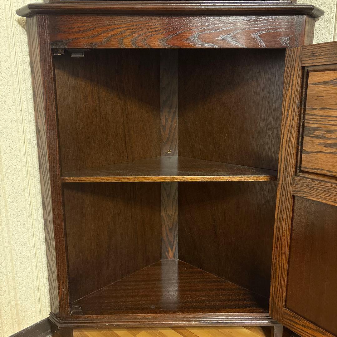 英国製ジェイシーファニチャー製アンティーク家具飾り棚コーナー