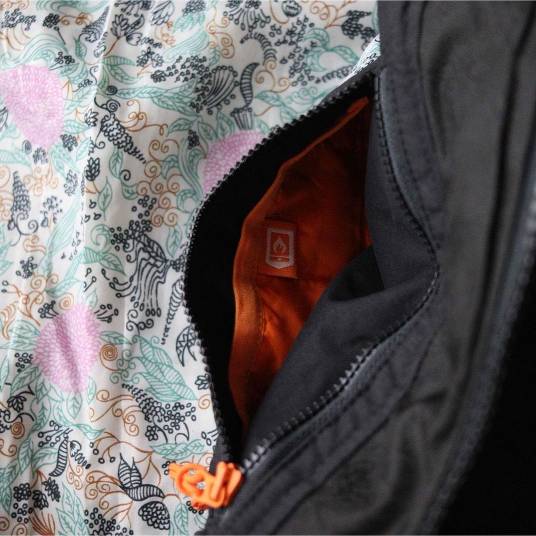 5430【極美品】バートン つなぎ レディース オールインワン 花柄 ブラック