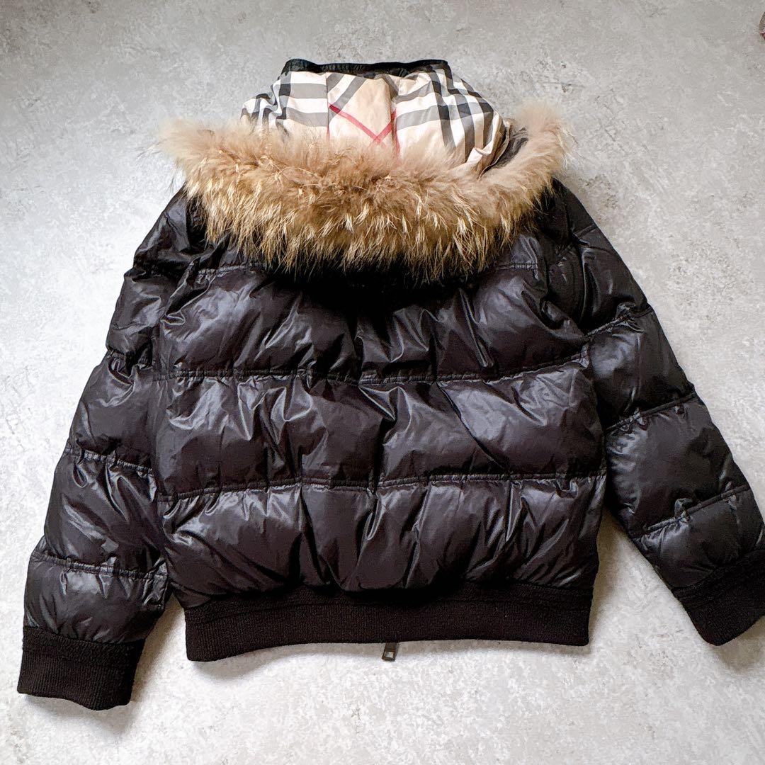 美品✨バーバリー　ノバチェック　ファー付フード 黒 ダウンジャケット　XL