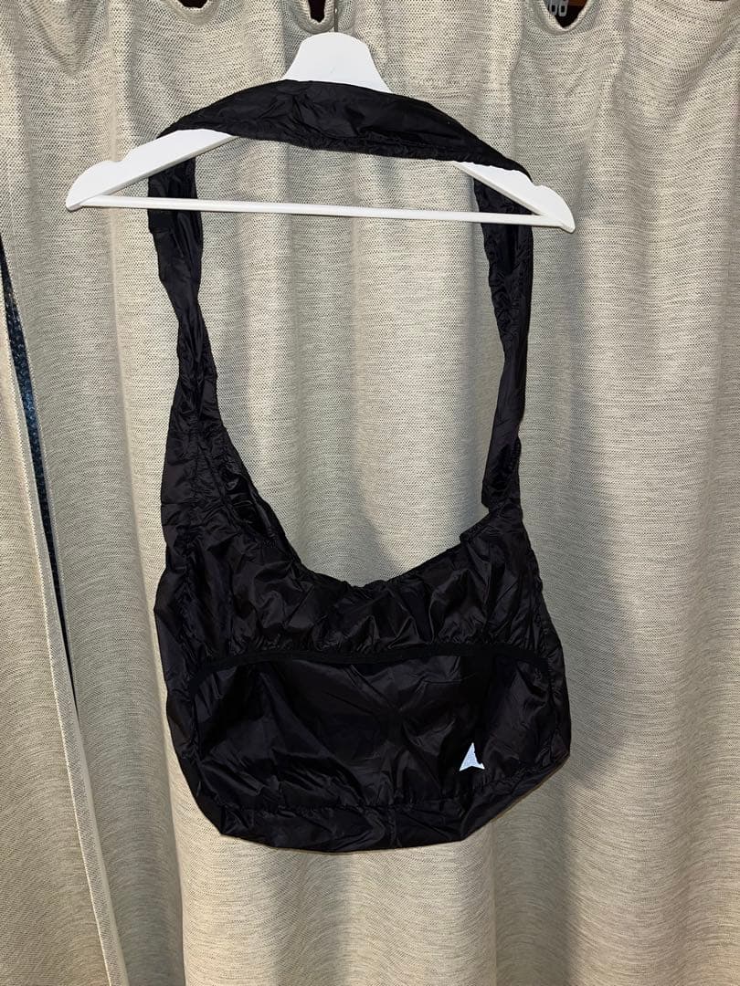 モ*ー様 ROA ブラック ショルダーバッグ