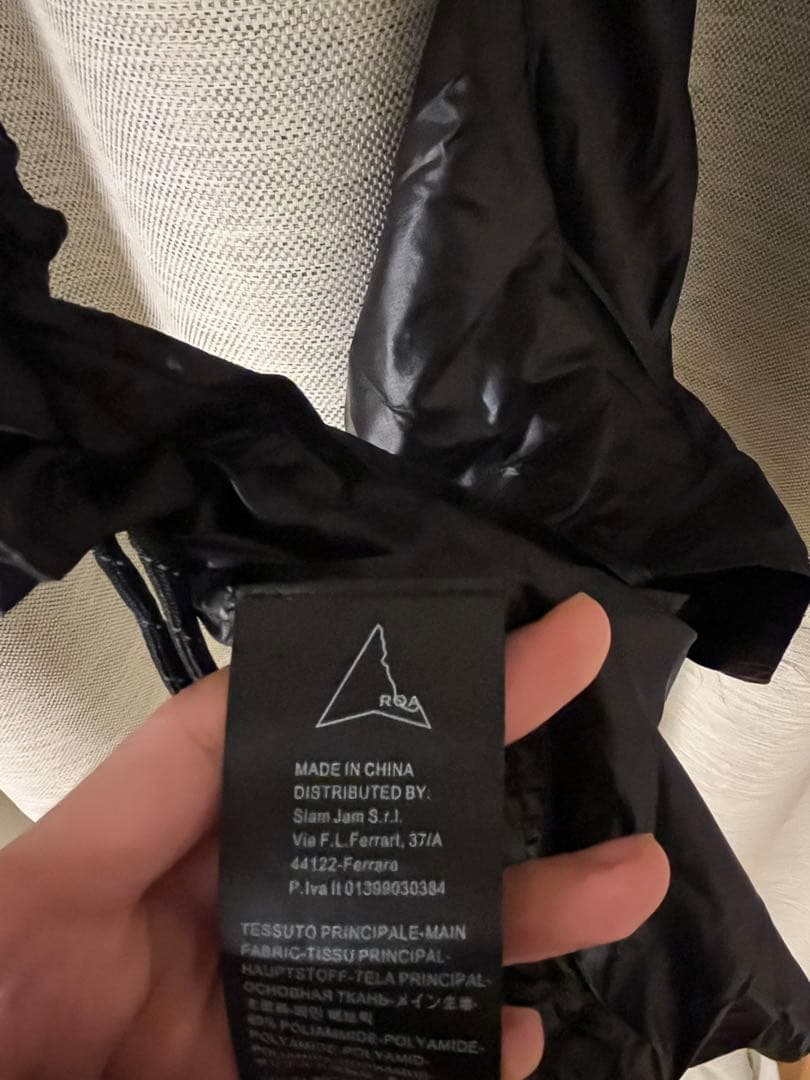 モ*ー様 ROA ブラック ショルダーバッグ