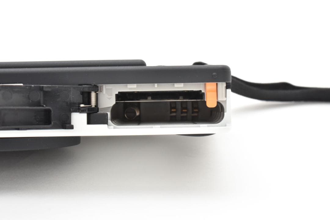 新品級　PENTAX Optio H90 ホワイトシルバー 箱 説明書 M697