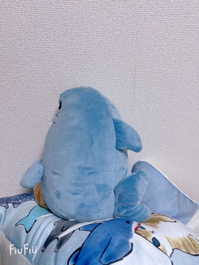 サメにゃん モフサンド ぬいぐるみ 収納ボックス クッション 新品未使用