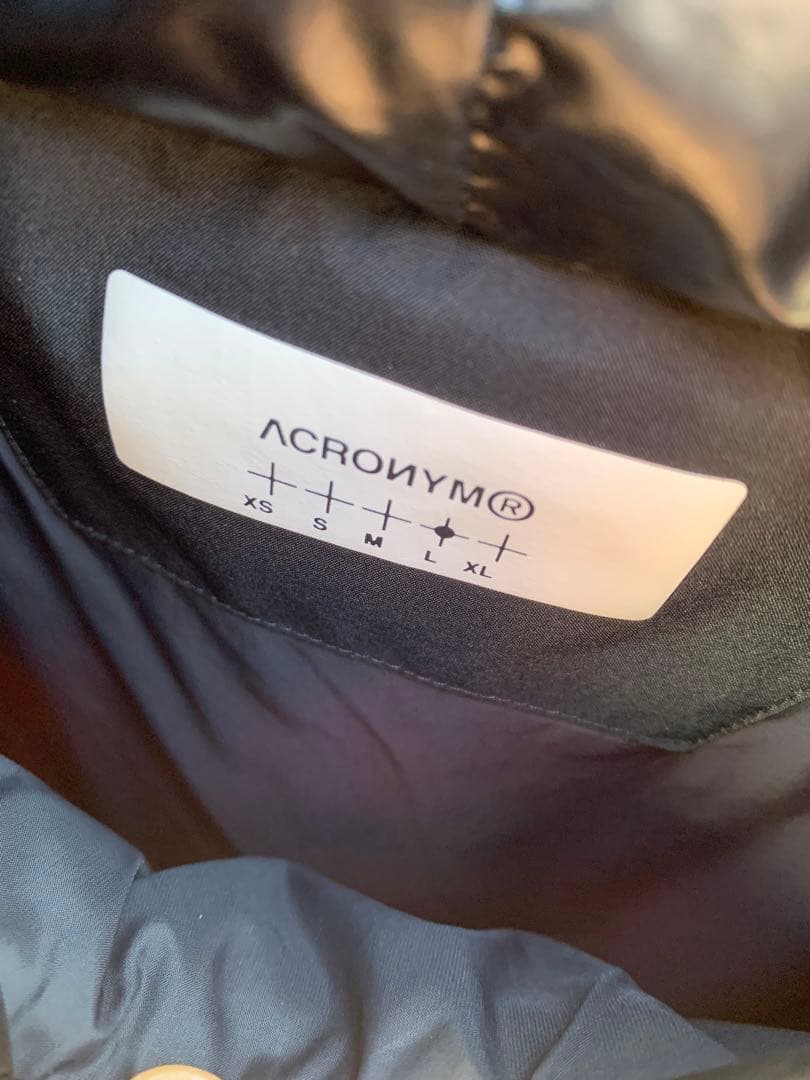 ジャケット・アウター ACRONYM INSULATED HOODED JACKET S31-PX L