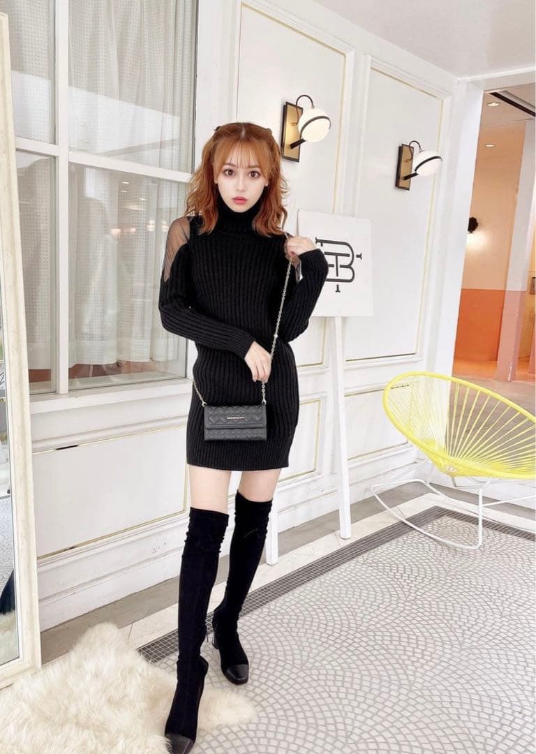 ミシェルマカロン シースルーショルダーニットワンピース - メルカリ