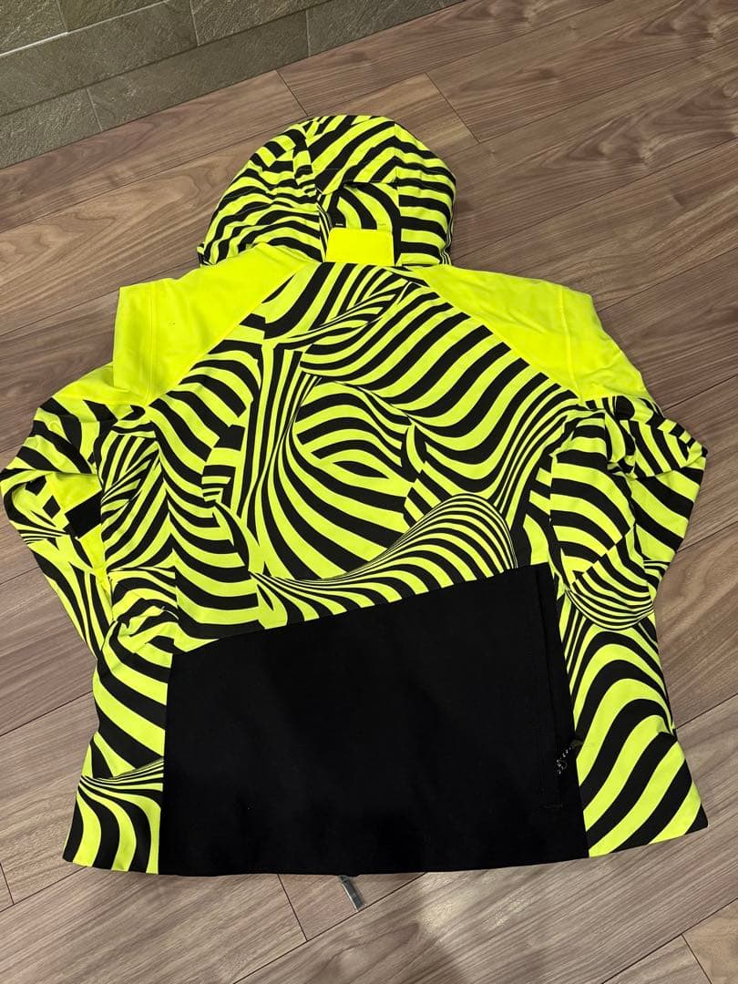 （希少）オンヨネ　スキーウェア 上下M サイズ　GAME ゼブラ柄