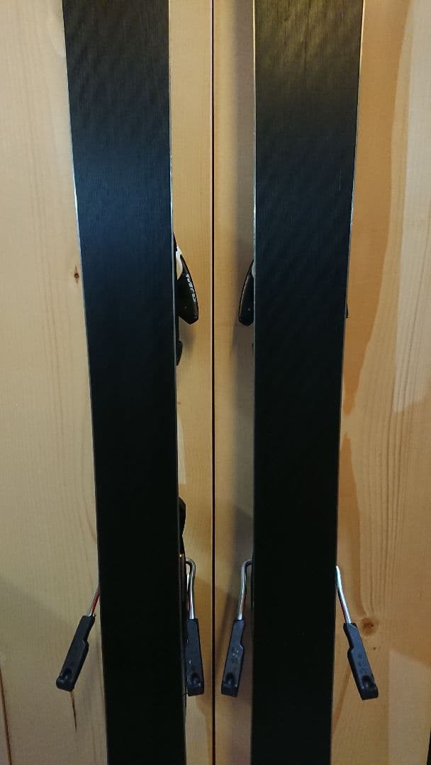 ATOMIC 159㎝ 調整範囲260～373㎜ジュニアGS アトミックスキー板