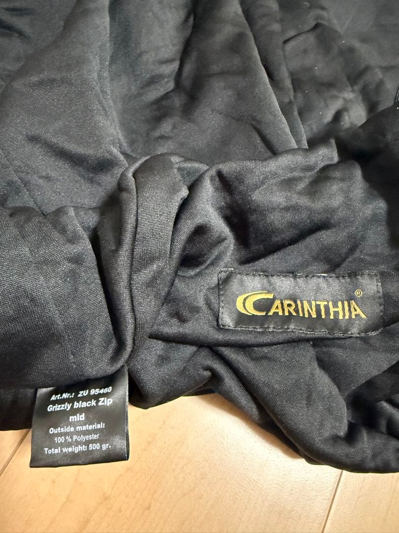 CARINTHIA Grizzly black カリンシア グリズリー